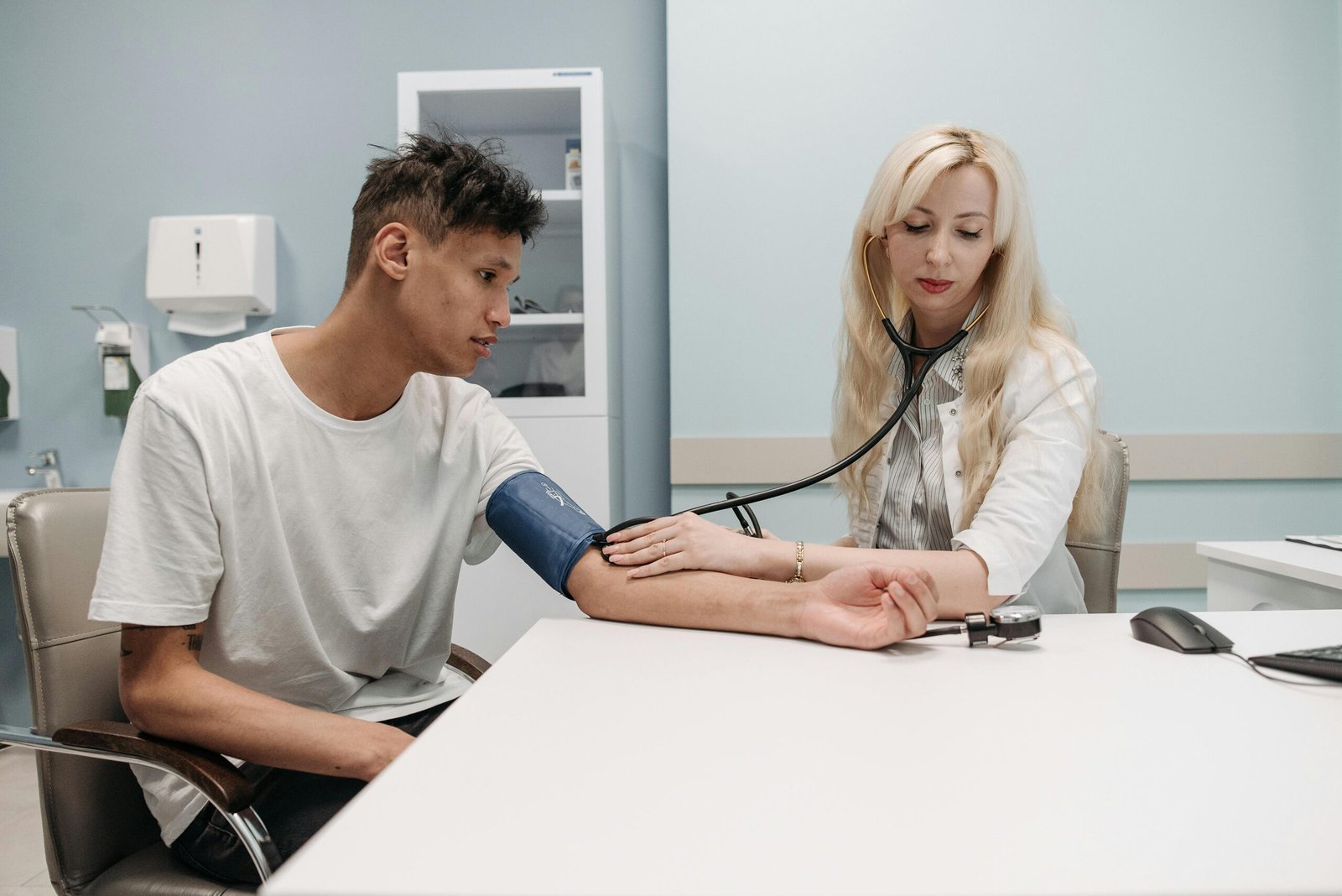 causes and risk factors of high blood pressure